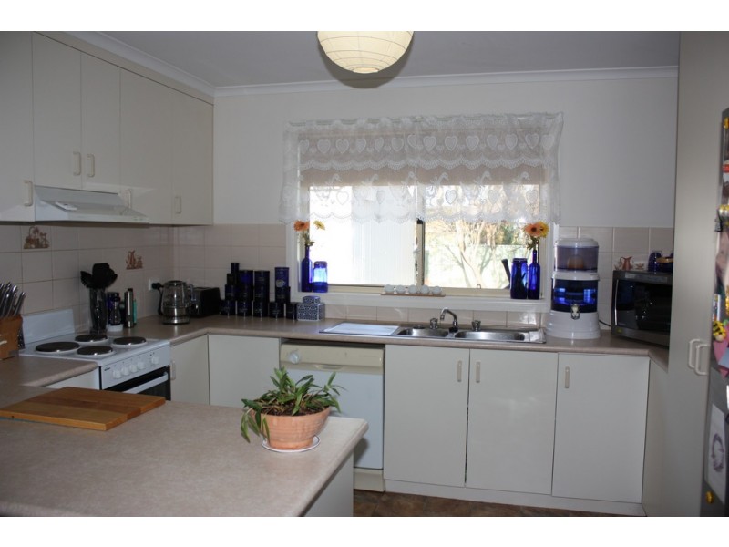 15 Matthew Court, Corowa NSW 2646