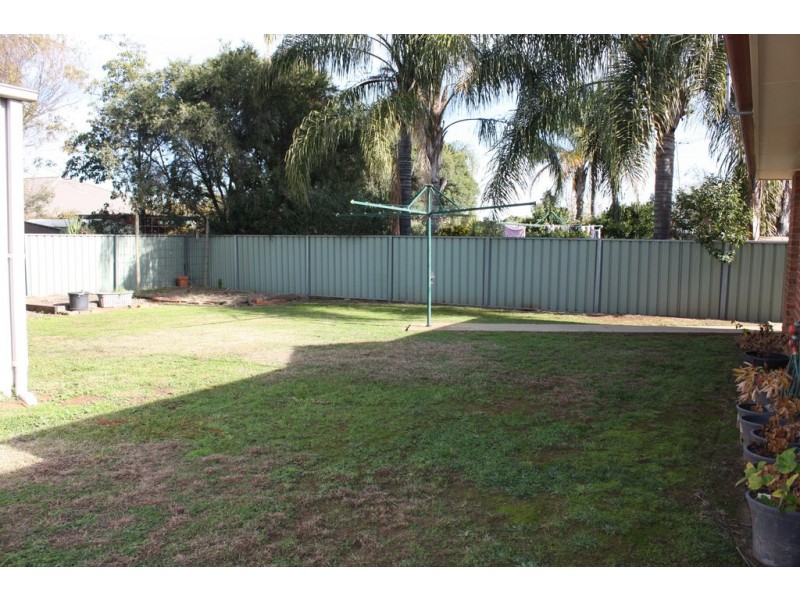 15 Matthew Court, Corowa NSW 2646