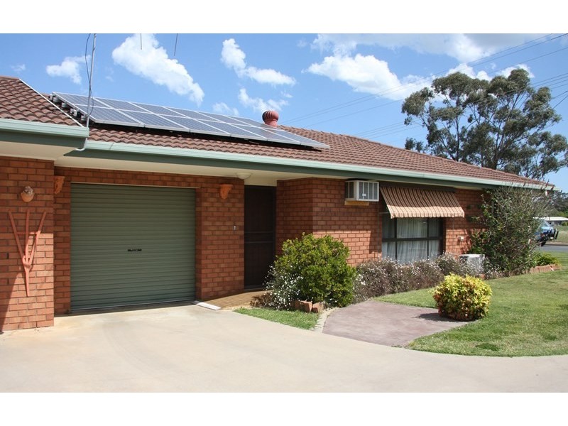 1/220 Hume Street, Corowa NSW 2646