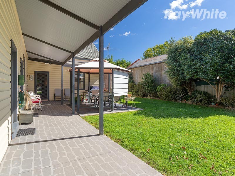 18 Alfred Street, Corowa NSW 2646