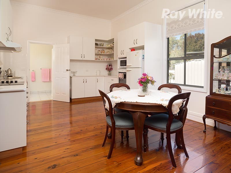 18 Alfred Street, Corowa NSW 2646