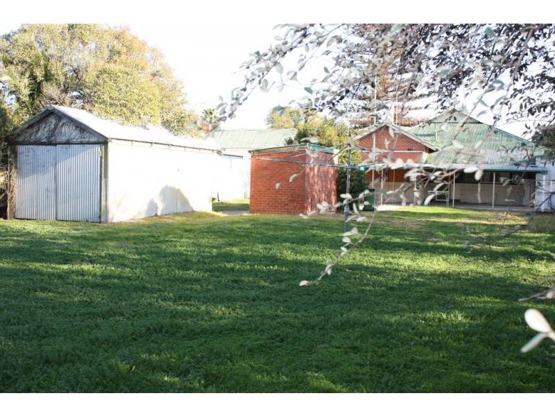 36 Bow Street, Corowa NSW 2646