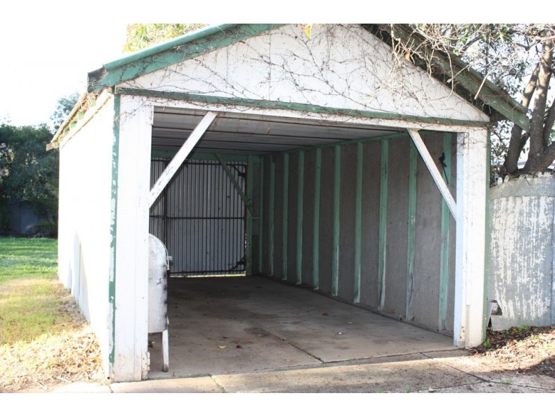 36 Bow Street, Corowa NSW 2646