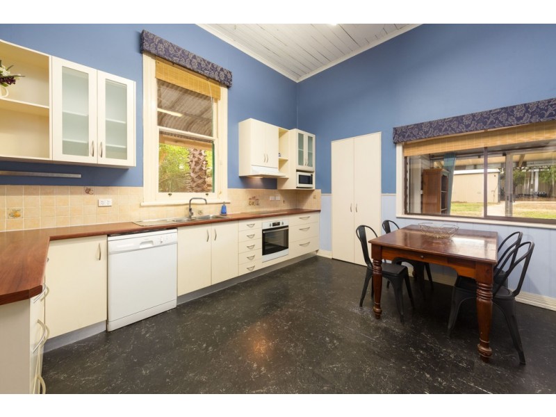 27 Bow Street, Corowa NSW 2646