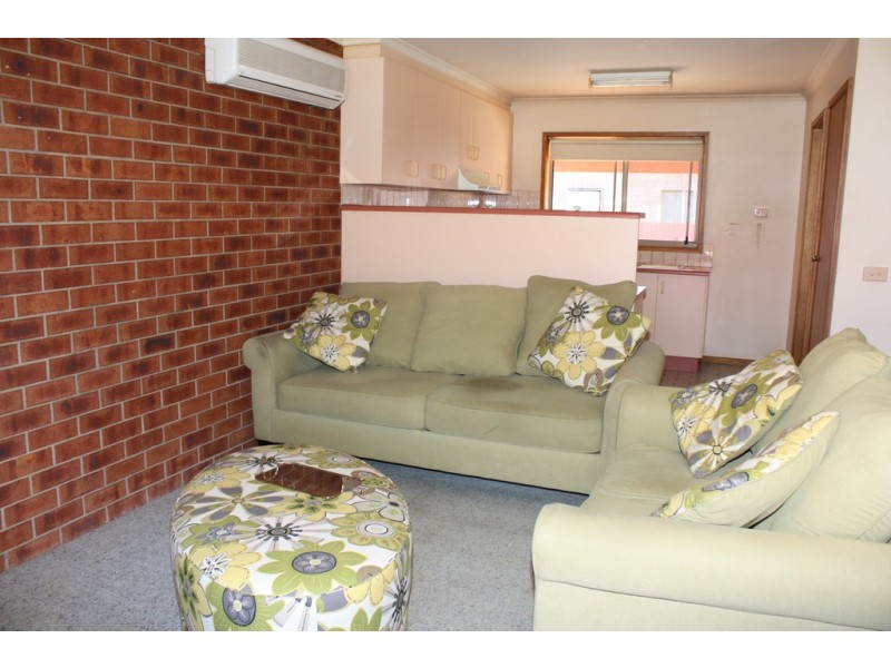 4/144 Federation Avenue, Corowa NSW 2646