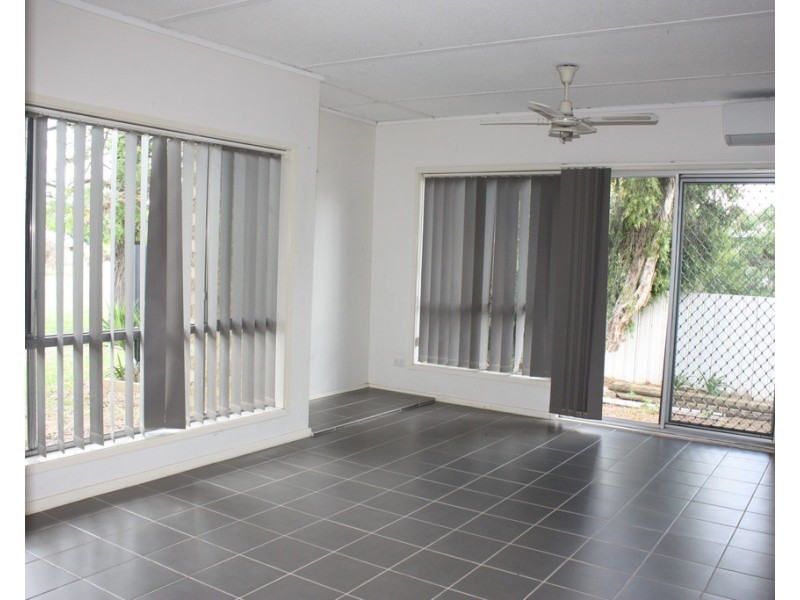 165 Federation Avenue, Corowa NSW 2646