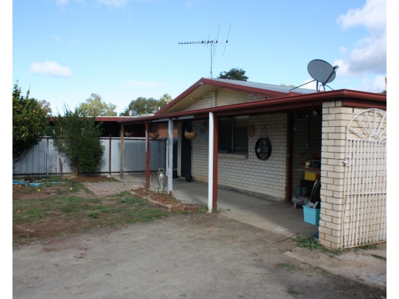 205 Church Street, Corowa NSW 2646