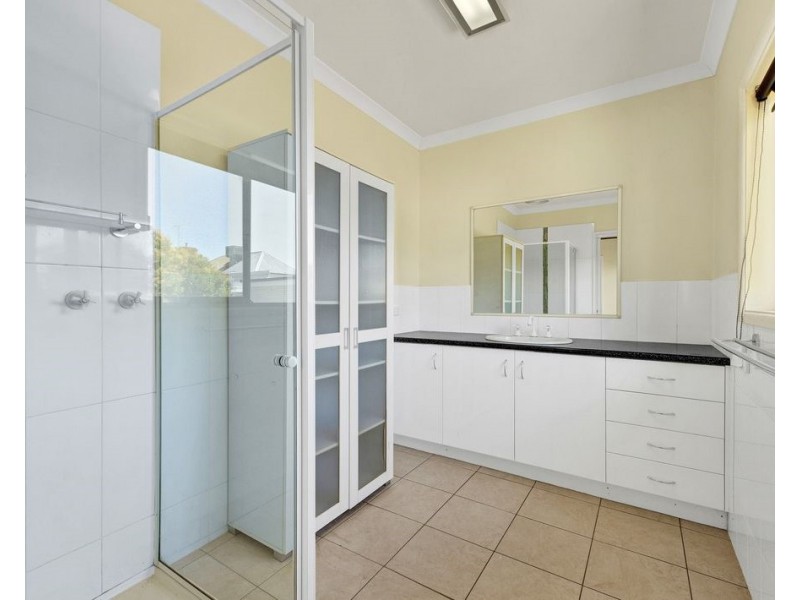 22 Walker Street, Corowa NSW 2646