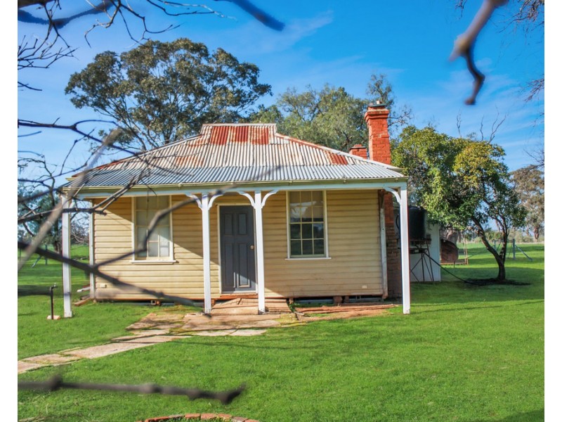 173 Kirkham Street, Lowesdale NSW 2646