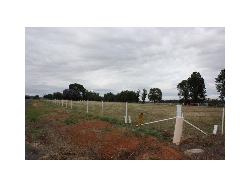 0 Cnr Redlands Road and Jasmine Court, Corowa NSW 2646