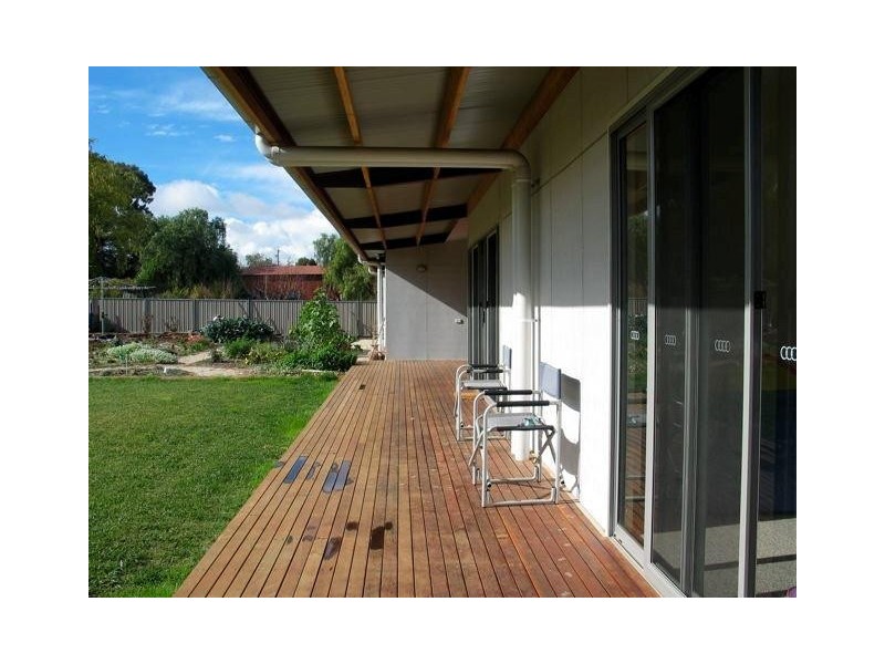 7 Keena Court, Corowa NSW 2646