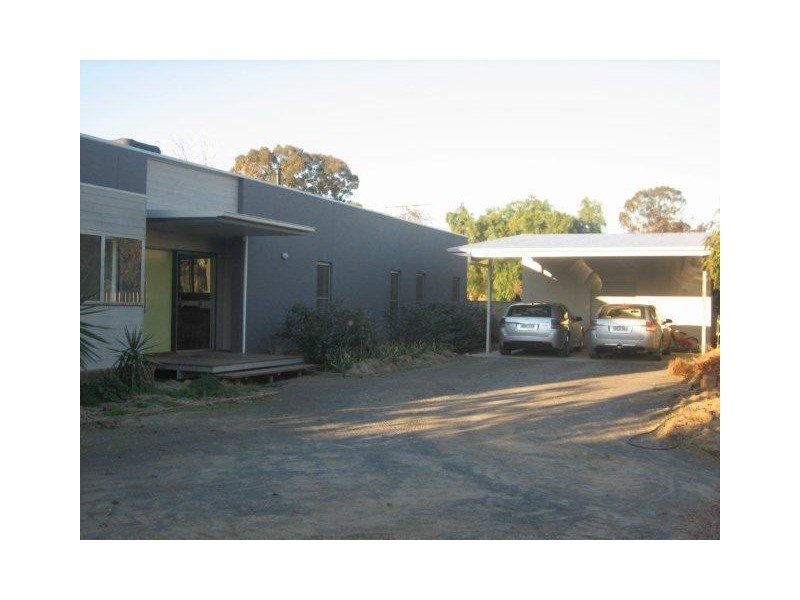 7 Keena Court, Corowa NSW 2646