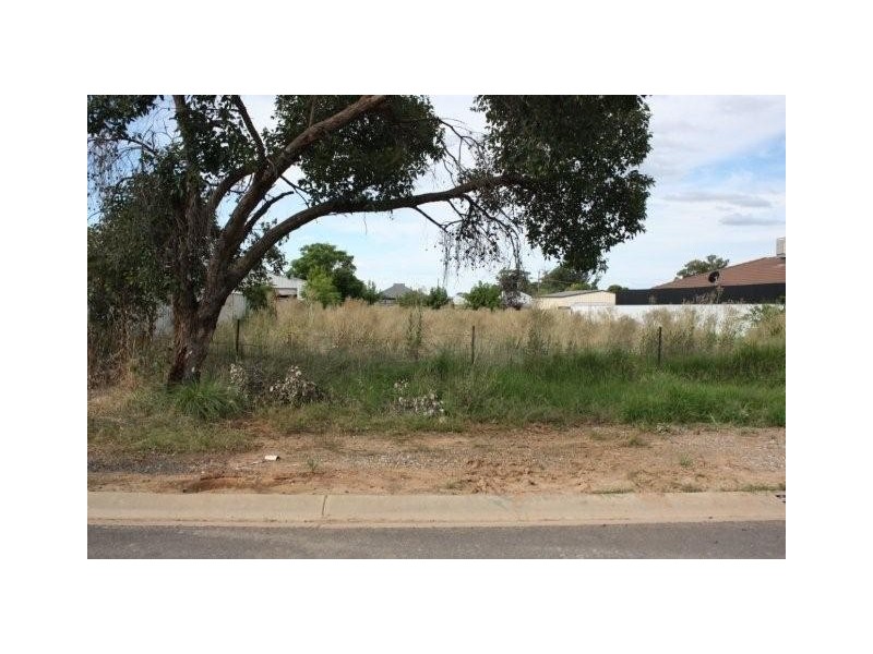 42 Walker Street, Corowa NSW 2646