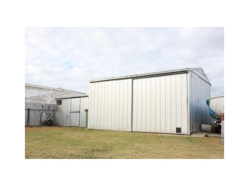 38 Beryl Drive, Corowa NSW 2646