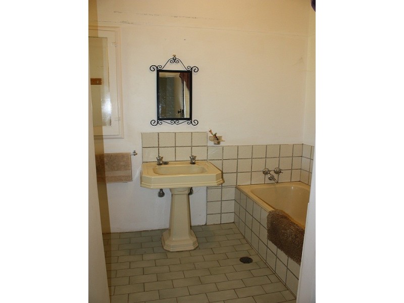 33 Guy Street, Corowa NSW 2646