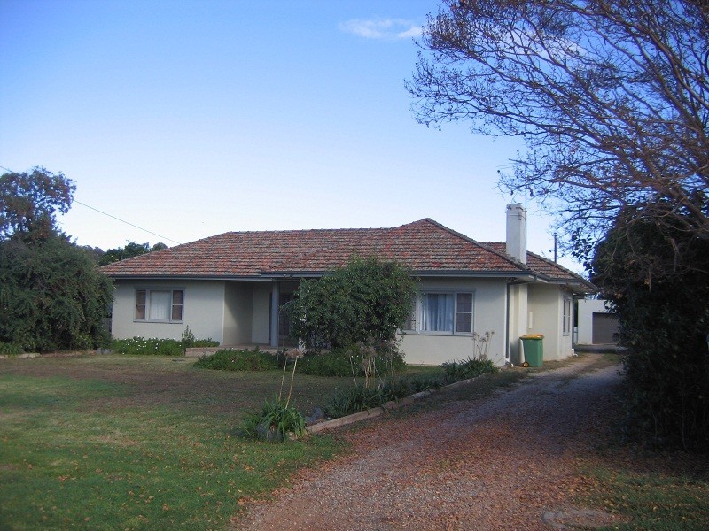 33 Guy Street, Corowa NSW 2646