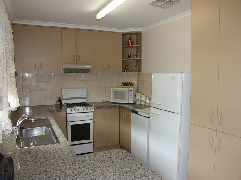 15 Bristol Court, Corowa NSW 2646