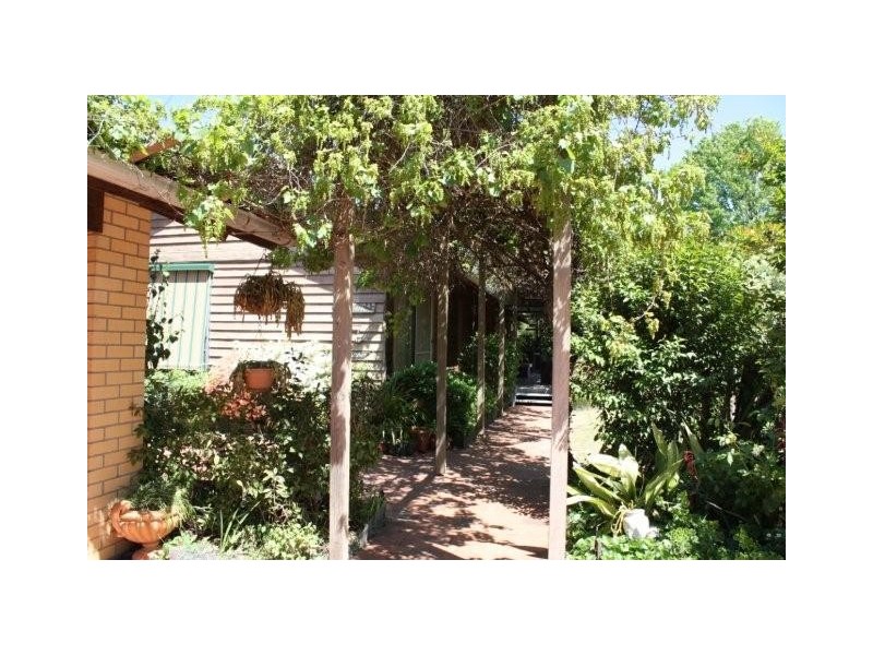 181 Hume Street, Corowa NSW 2646