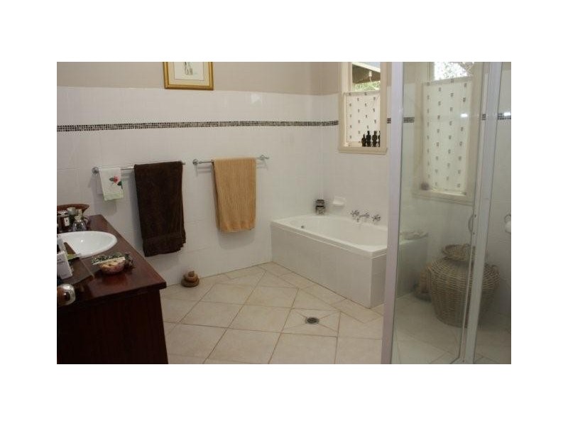 28 Hay Street, Corowa NSW 2646