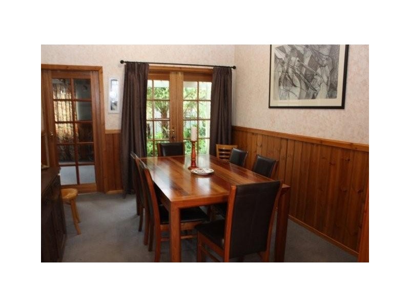 28 Hay Street, Corowa NSW 2646