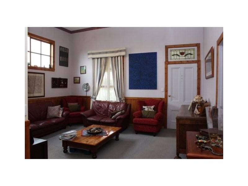 28 Hay Street, Corowa NSW 2646