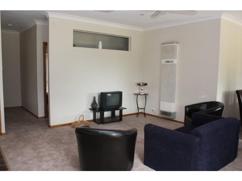 167 Hume Street, Corowa NSW 2646