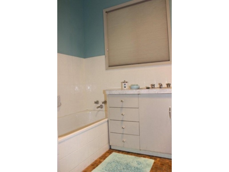 74 Wanstead Street, Corowa NSW 2646