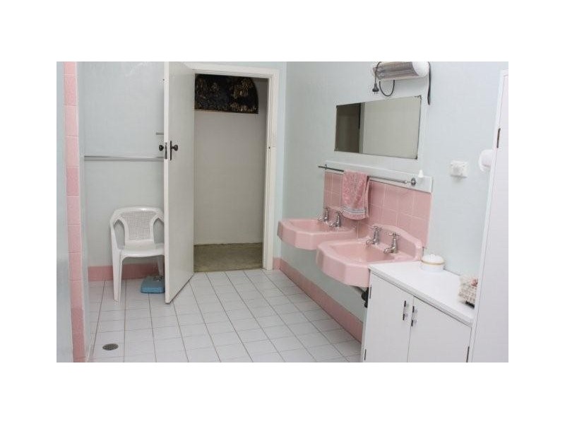 27 Birdwood Street, Corowa NSW 2646