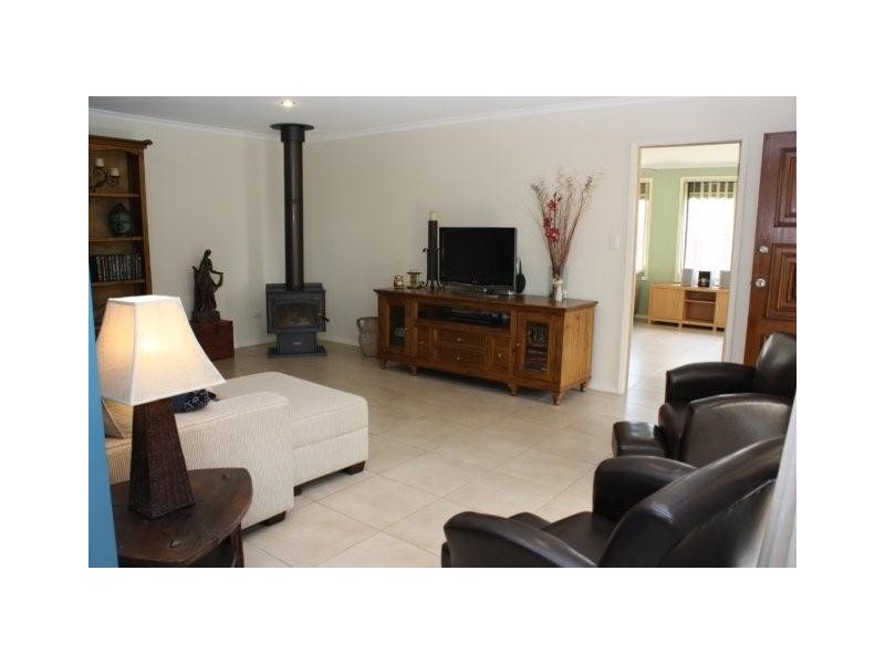 360 Honour Avenue, Corowa NSW 2646