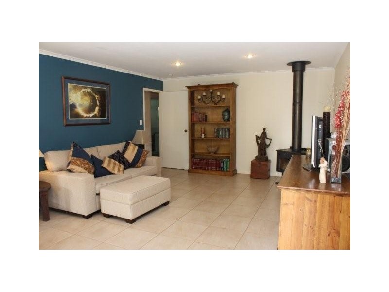 360 Honour Avenue, Corowa NSW 2646