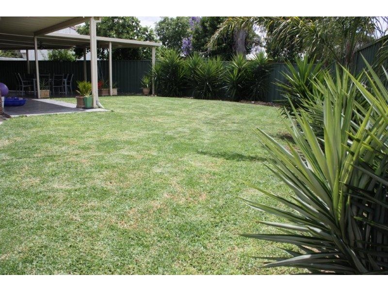 4 Fleming Drive, Corowa NSW 2646