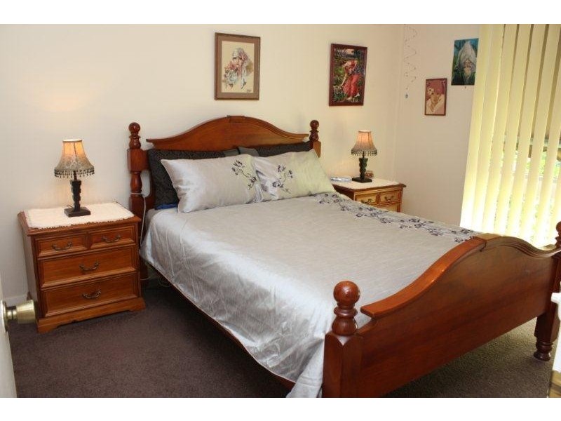 21 Fleming Drive, Corowa NSW 2646