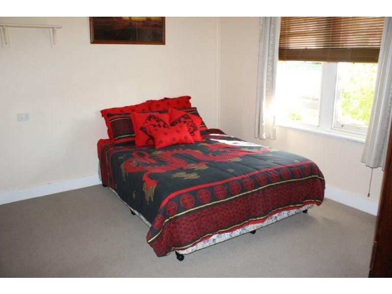 15 Tower Street, Corowa NSW 2646