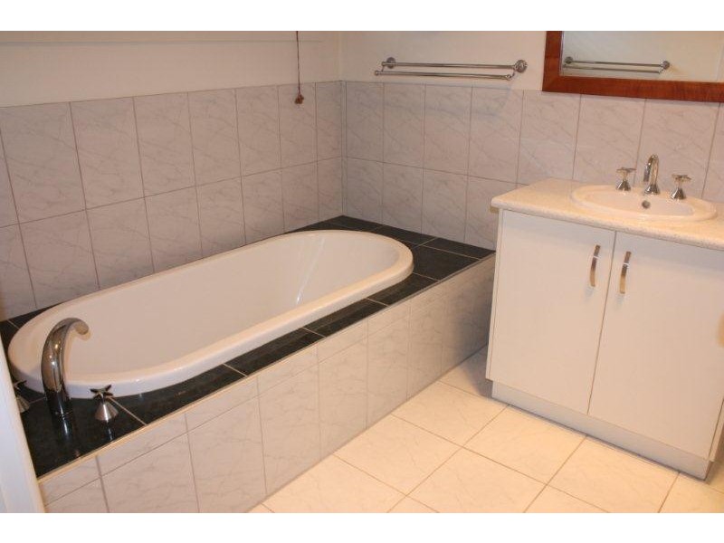 34 Wanstead Street, Corowa NSW 2646