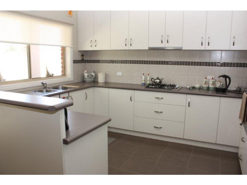 4/50 Elizabeth Street, Wahgunyah VIC 3687
