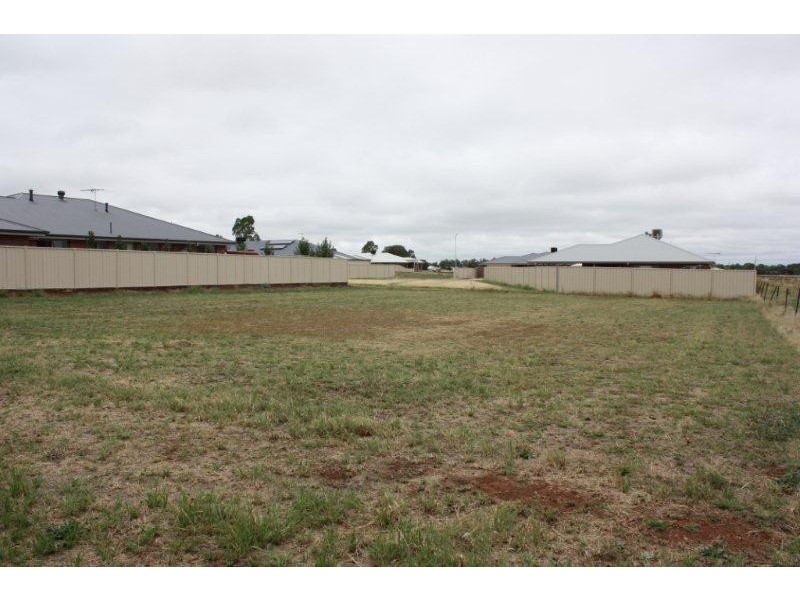 115 Tower Street, Corowa NSW 2646