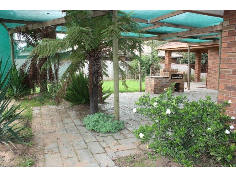 47 Federation Avenue, Corowa NSW 2646