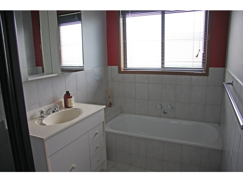 1/220 Hume Street, Corowa NSW 2646