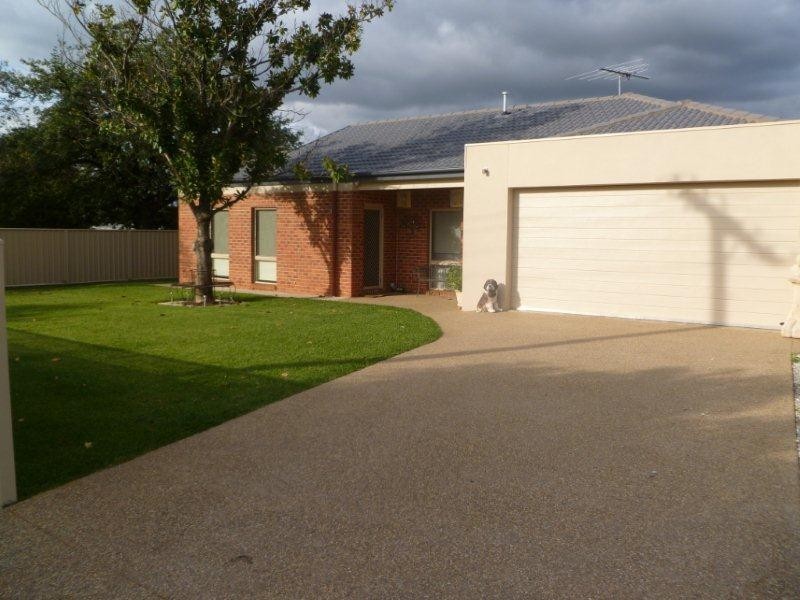 6 Sarah Street, Wahgunyah VIC 3687