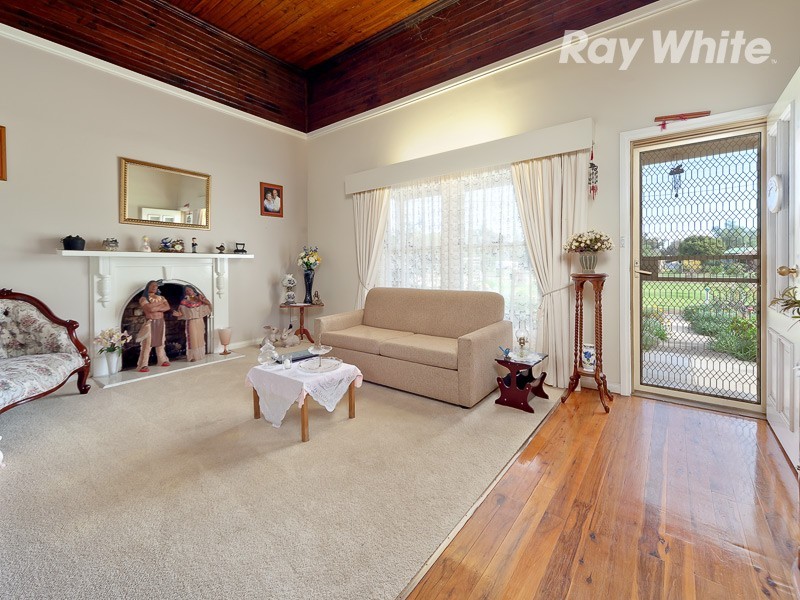 10 Charles Street, Balldale NSW 2646