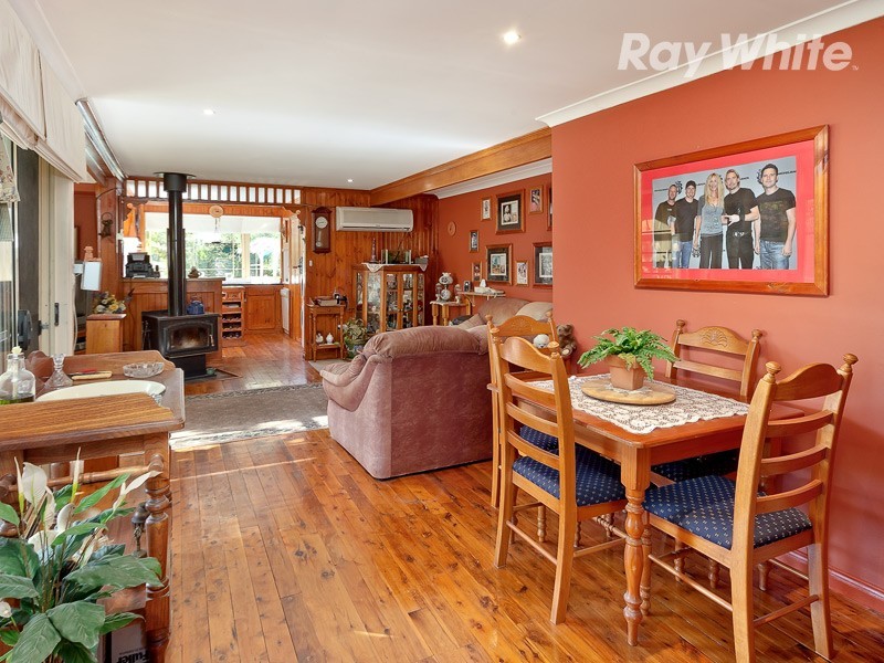 10 Charles Street, Balldale NSW 2646