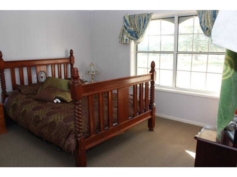 1 Lavis Road “Caernarvon”, Hopefield NSW 2646