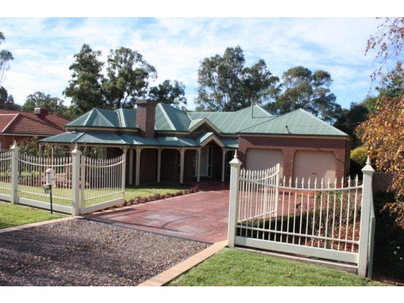 248 River Street, Corowa NSW 2646
