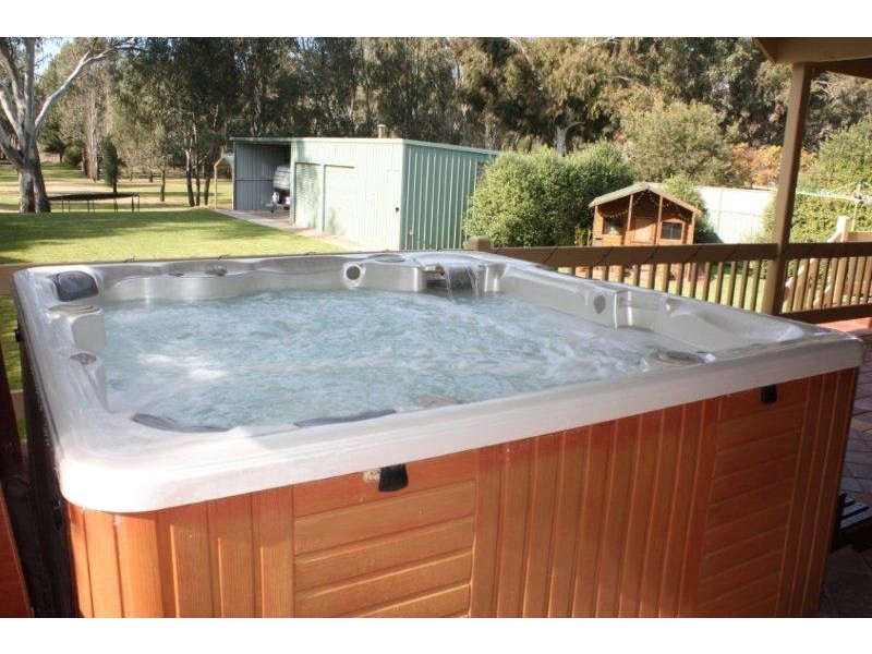 248 River Street, Corowa NSW 2646