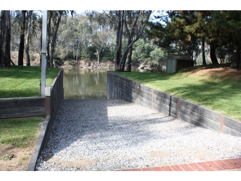 248 River Street, Corowa NSW 2646