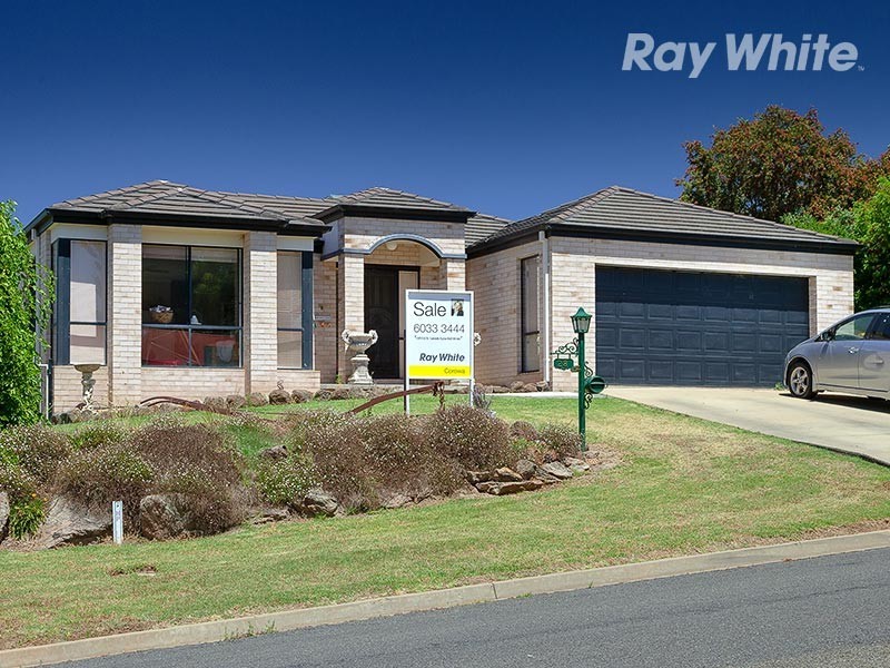 28 Carson Drive, Corowa NSW 2646