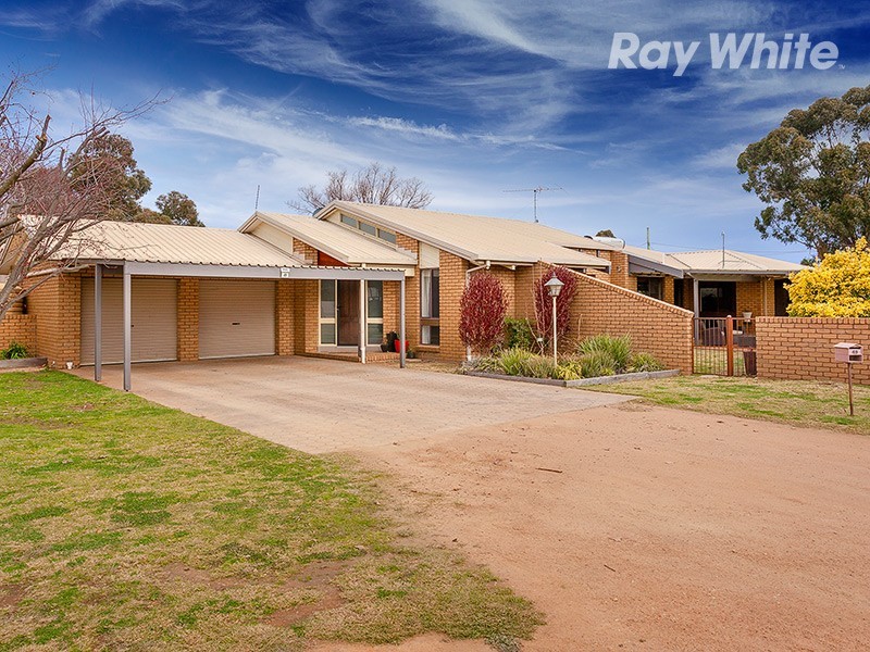 49 Cadell Street, Corowa NSW 2646