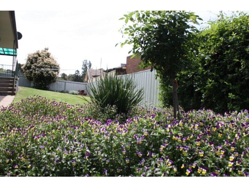 10 Fleming Drive, Corowa NSW 2646
