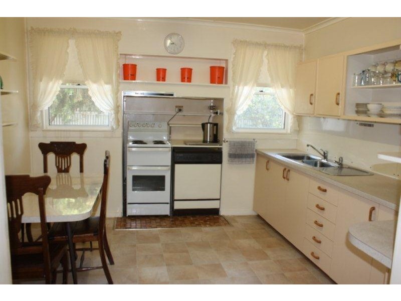 23 Hay Street, Corowa NSW 2646