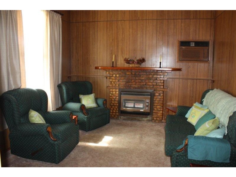 23 Hay Street, Corowa NSW 2646